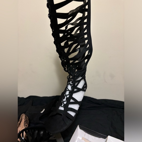 Knee high gladiator sandals size 8.5 - Picture 1 of 5